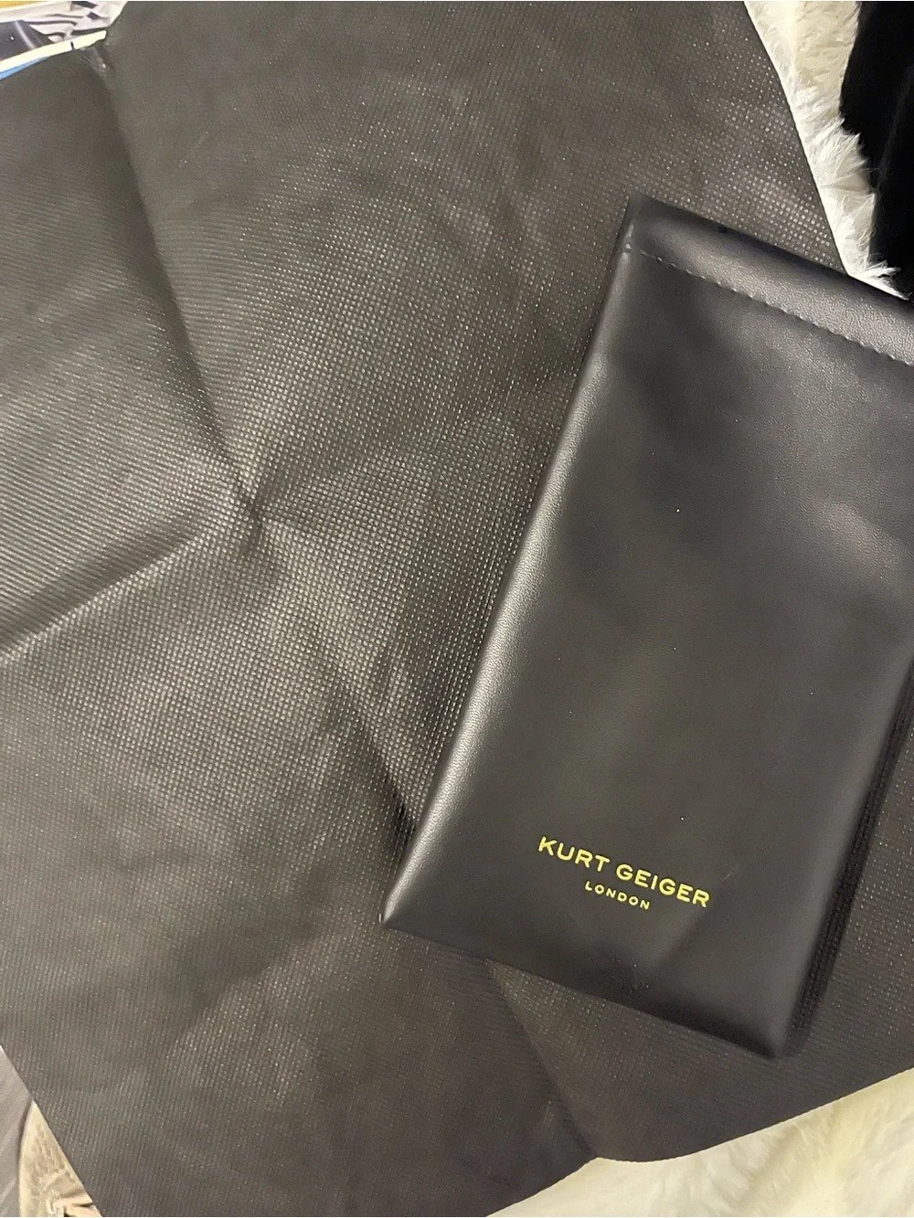 KURT GEIGER Black Sunglass Case with BONUS Logo dust bag! DESIGNER LUXURY!!